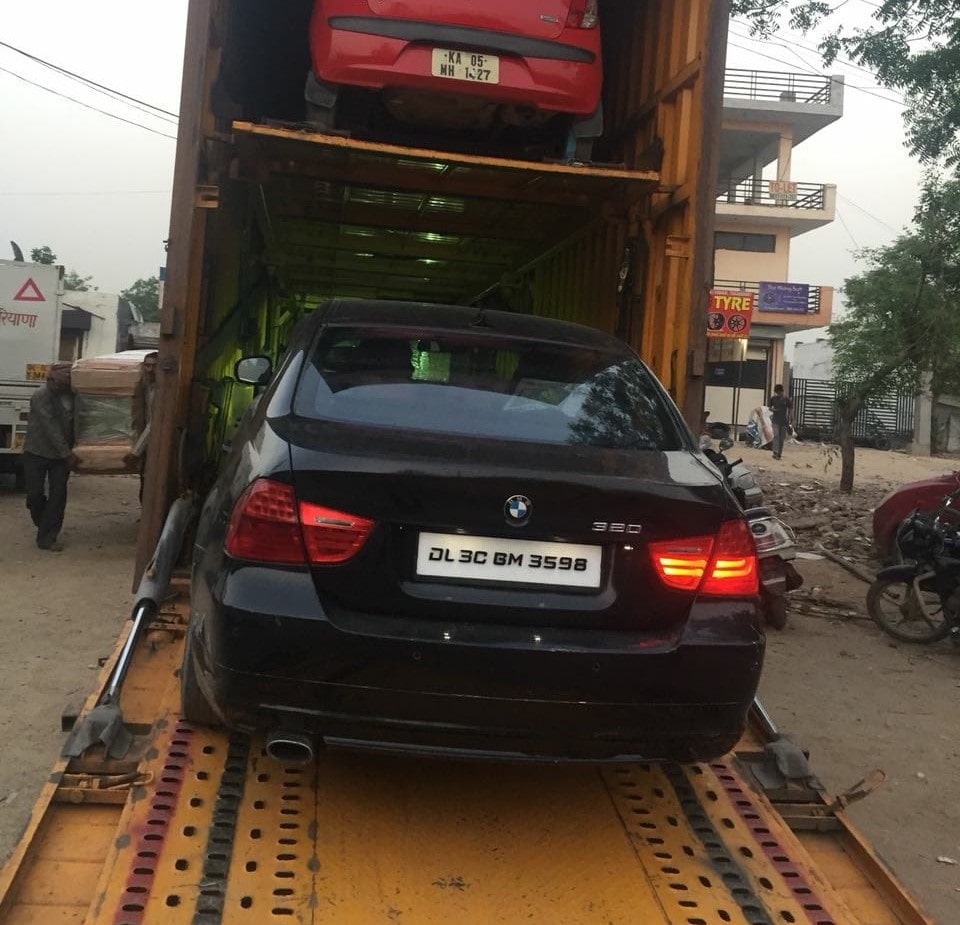 Gati Packers and Movers Ahmednagar car transport